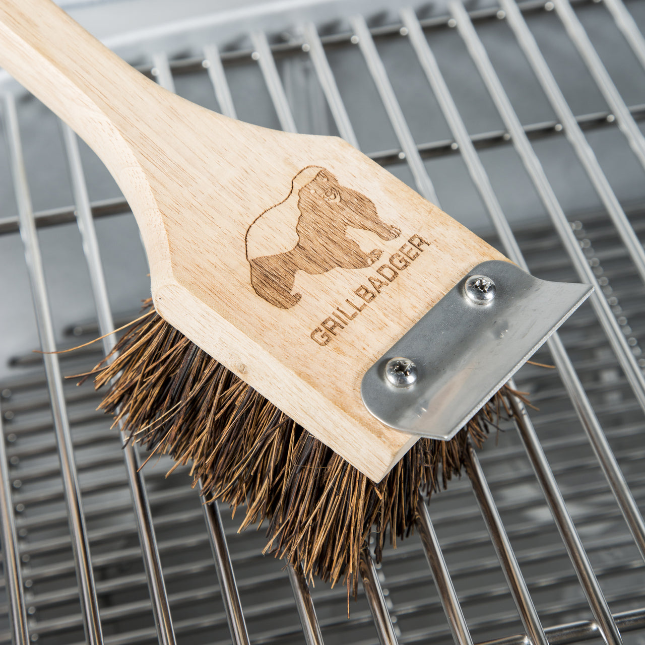 NAPOLEON BRISTLE-FREE TRIPLE-ROW GRILL BRUSH with Rolled Stainless