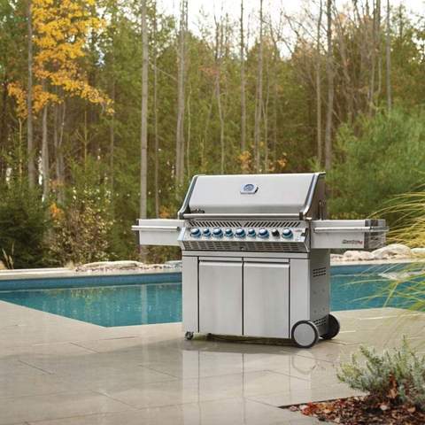 Napoleon Prestige PRO 665 Gas Grill with Infrared Rear Burner and Infrared Side Burner and Rotisserie Kit
